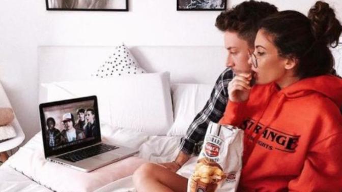 Sevgilini Netflix ile aldatır mısın?