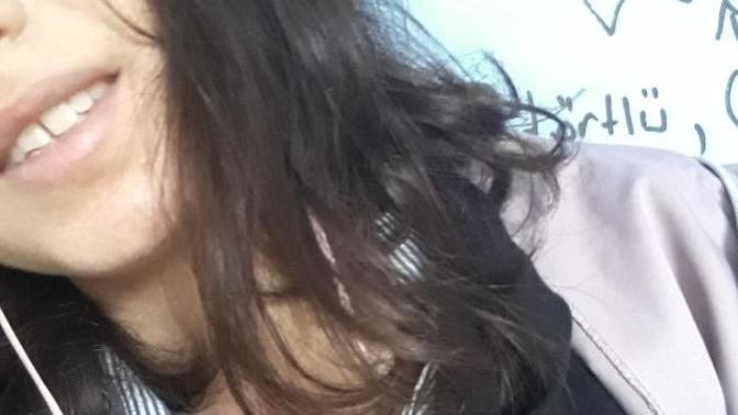Smiley Piercing yaptırmak istiyorum nasıl olur?