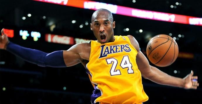 Efsane basketbolcu Kobe Bryant helikopter kazasında hayatını kaybetti! Kendisi hakkında ne düşünüyorsunuz?