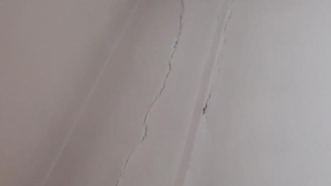 Bunlar sıva çatlağı mı?