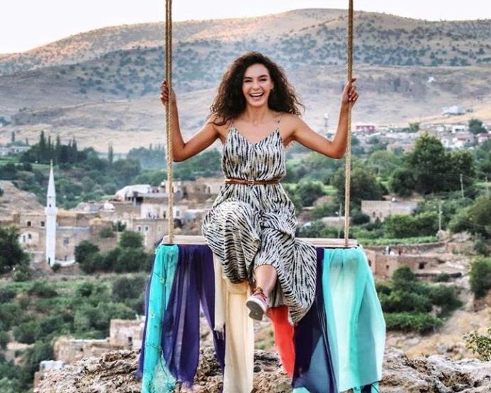 Yeni nesil kadın oyunculardan hangisi gümbür gümbür geliyor?