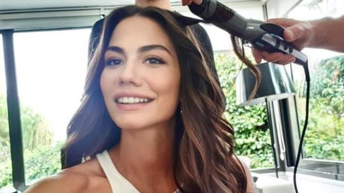 Demet Özdemir güzel mi sizce?