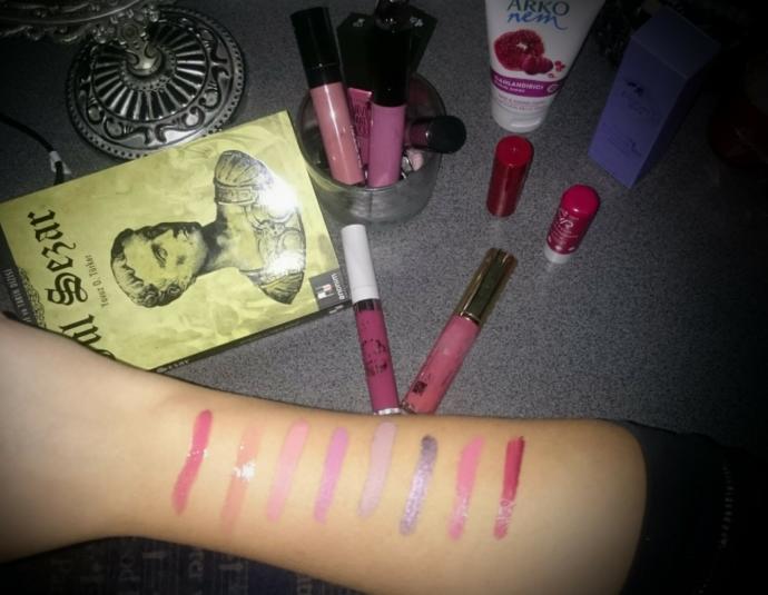 💄 V 💋