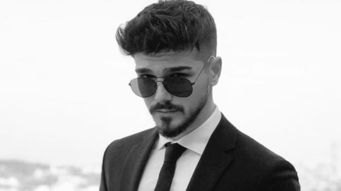 Beyler böyle giyinmek çok mu zor 😄?