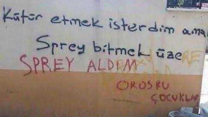 Sevdiğiniz duvar yazıları var mı?
