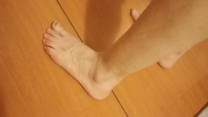 Düz taban mı bu ayak bu kişiyi askere alirlar mi?