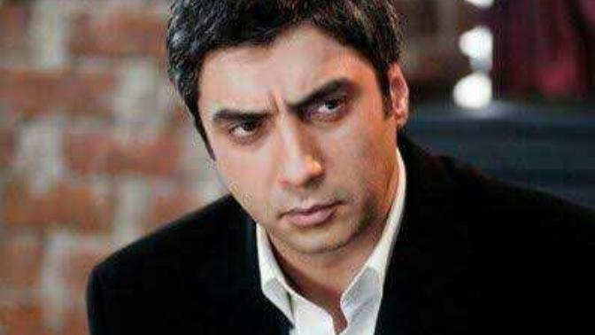 Arkadaşlar size göre 😍Polat Alemdar😍 nasıl?