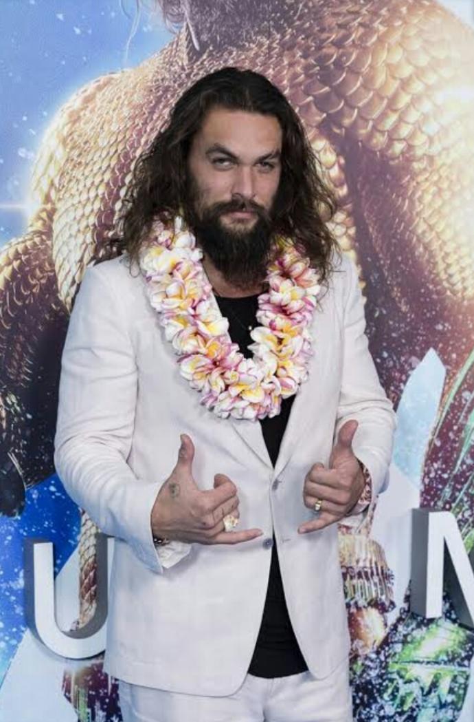 Robert Pattinson dünyanın en yakışıklı erkeği seçildi! Size göre kim olmalıydı?