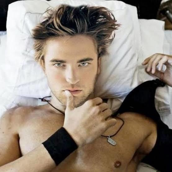 Altın orana göre en yakışıklı erkek Robert Pattinson! Sence haketmiş mi?