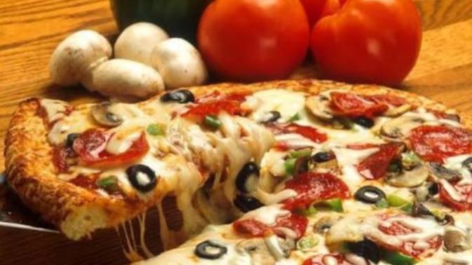 Peynirsiz pizza olur mu?