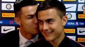 Kisstiano - Dybala ve Ronaldo öpüştü! Neler oluyor?