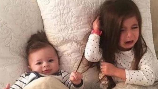 En cok yaramaz kız cocugumu yoksa erkek cocgumudur?