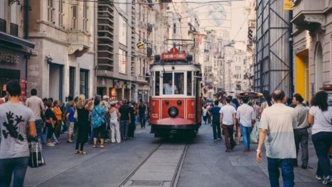 Beyoğlu nasıl bir yer? Beyoğlu hakkında bilgi verir misiniz? 