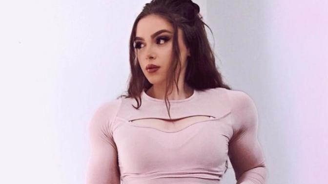 Aşırı kaslı kızları nasıl buluyorsunuz?