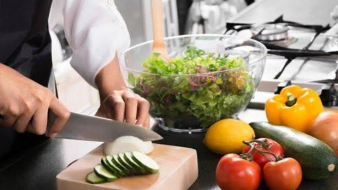Yemek yapmayı biliyor musunuz?