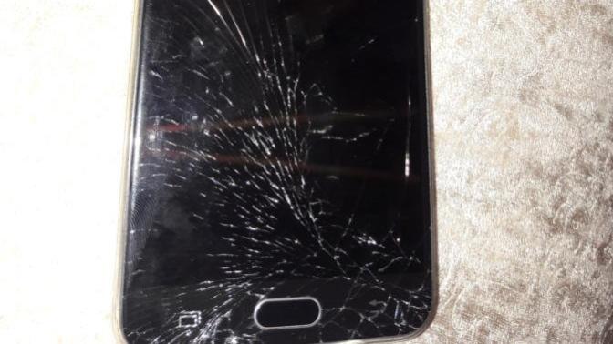 Telefon ekranı değişimi?
