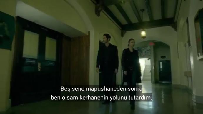 Unutamadığınız komik film replikleri var mı?