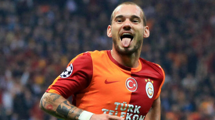 Alex De Souza mı Wesley Sneijder mi? Türkiyeye gelmiş en iyi 10 numara kim?