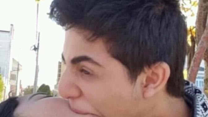 İlk sevgilin kaç yaşında oldu?