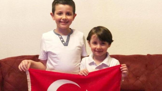 23 Nisan'da çocuk kalbinizden öperiz! Mahallenizdeki 23  Nisan  coşkusunu paylaşmaya hazır mısınız? 🎈