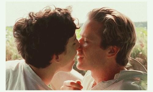 Gay film önerisi yapabilir misiniz?