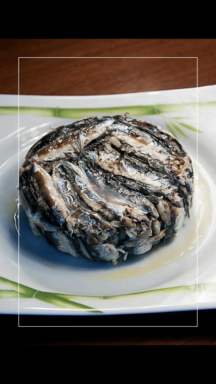 Güzel bir akşam yemeğinde hangi Pilavı tercih edersiniz, Hamsili Pilav mı yoksa Kuzu Kaburga Pilavı mı?