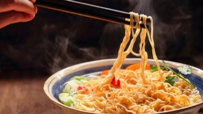Noodle nedir, nasıl pişirilir, nasıl yenir?