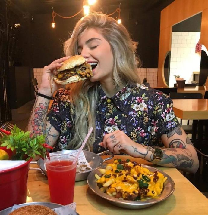 Et burger mi yoksa tavuk burger mi seversiniz?