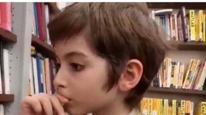 10 yaşında sosyal medyayı sallayan Filozof Atakan ilerde hangi mesleği yapar?