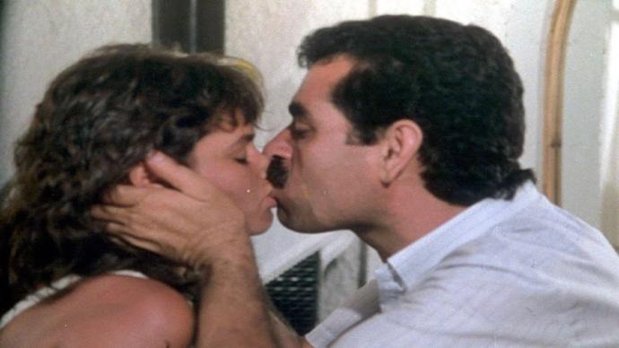 Sizce öpüşmek masum bir şey midir?