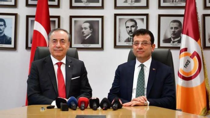 Eşiniz ile aynı takımı tutmak zorunda mısınız?