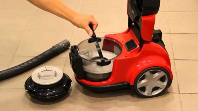 Sulu elektrik süpürgesi kullanan var mı?
