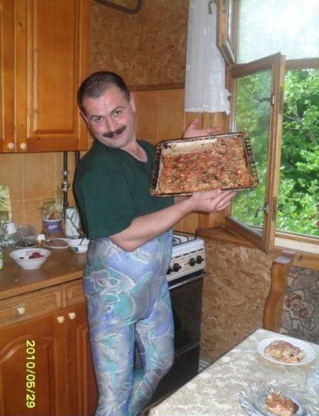 İftar yemeği hazırlayan erkek bir adım önde midir?