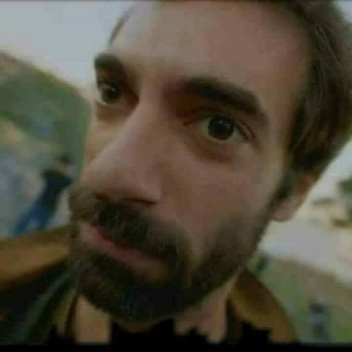 Öyle bir şey yazınki sahibinin sesiyle okuyalım 😅 Katılır mısınız😂?