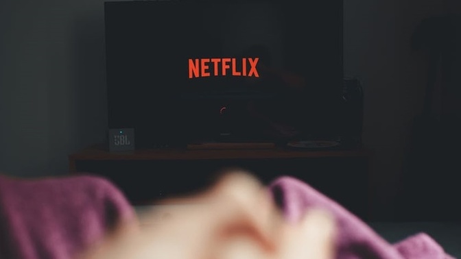 Netflix komedi filmi önerir misiniz?