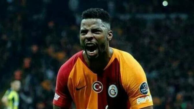 Hangi futbolcu'nun görev adamı olduğunu düşünüyorsunuz?