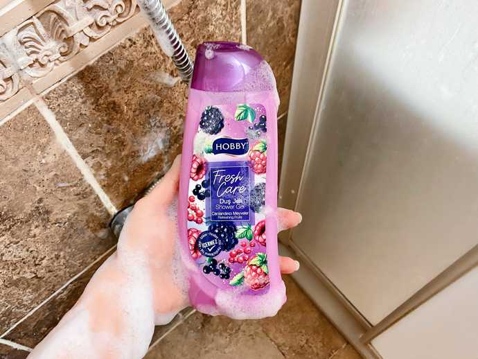 Hobby Fresh Care Canlandırıcı Meyveler Duş Jeli