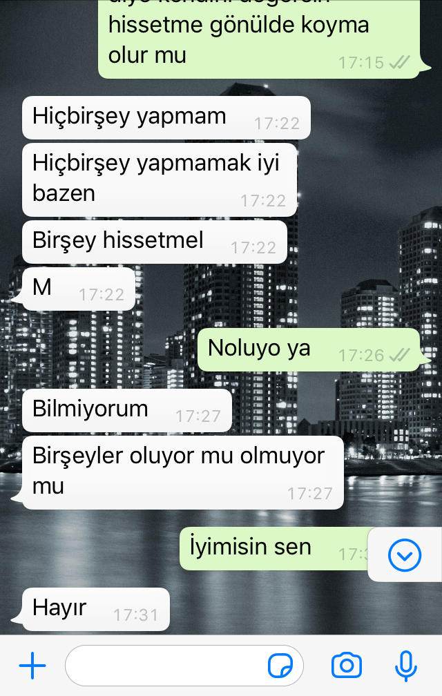 Arkadaşlar kız kankam benden hoşlanıyor mu?