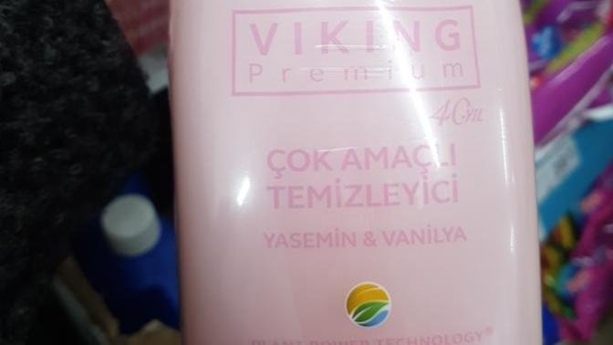 Arkadaşlar bu temizleyiciyi kullanan var mı?