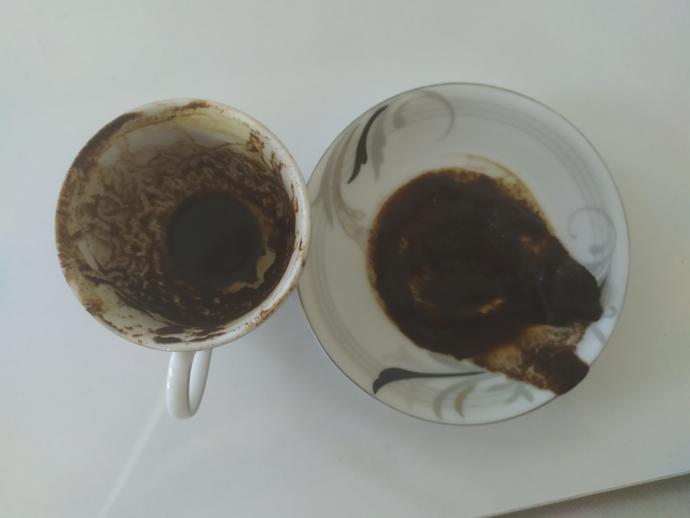 Kahve falınızın resimlerini gönderin uzman yorumcumuz yorumlasın. Kahve falında seni neler bekliyor öğrenmek için sorun ne KScan?