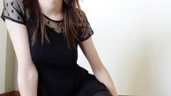 Kadın kıyafetleri çok hoşuma gidiyor , ne yapacam 😑 ?