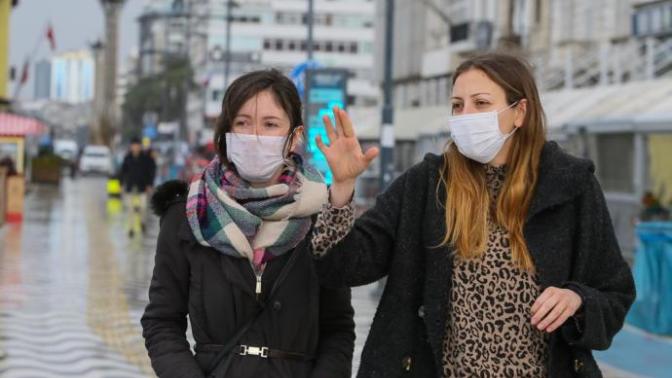 Yurt dışındaki Türkler'de Korona paniği! Sizce yurda dönsünler mi dönmesinler mi?