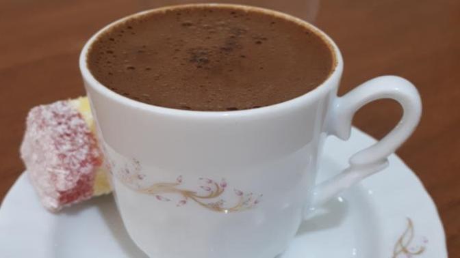 Fazla naz mı aşık usandırır fazla ilgi mi?