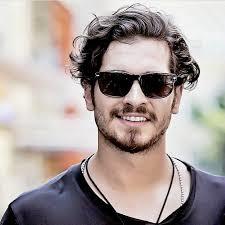 Çağatay ulusoy yakışıklı mı?