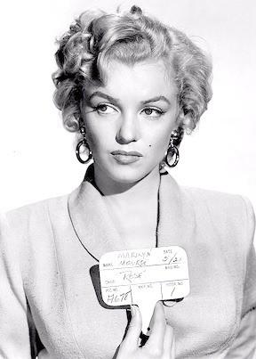 Marilyn Monroe güzelliği abartılıyor mu?
