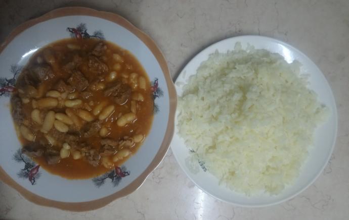 Uzun bir aradan sonra düzgün bir yemek yapmak için tekrardan kolları sıvadım. Sizce nasıl olmuş? Var mı bir körelme?