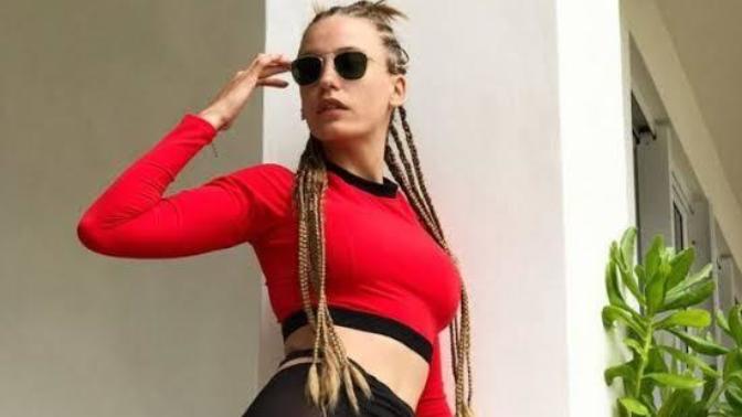 Serenay Sarıkaya'yı Seksi buluyor musun?