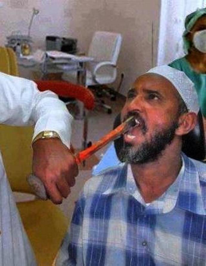 Sizce dişçiye gitmek korona riski midir?