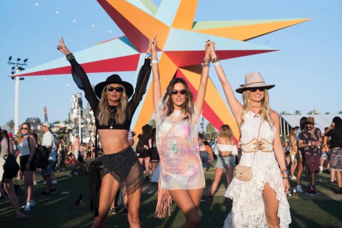 Dünyaca ünlü festivallerden hangisinin şehrinde düzenlenmesini isterdin?