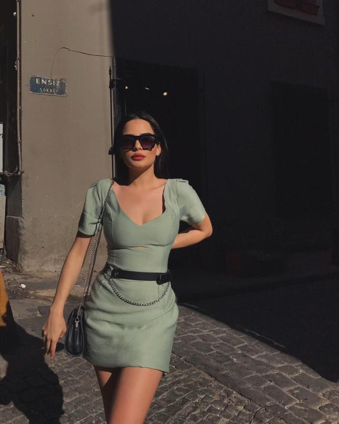 Erkekler, Melike Arzu gibi bir sevgiliniz olsun ister miydiniz?